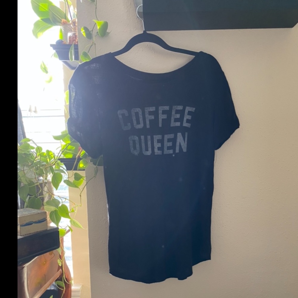 Coffee Queen Graphic Tee with Detailed Sleeves